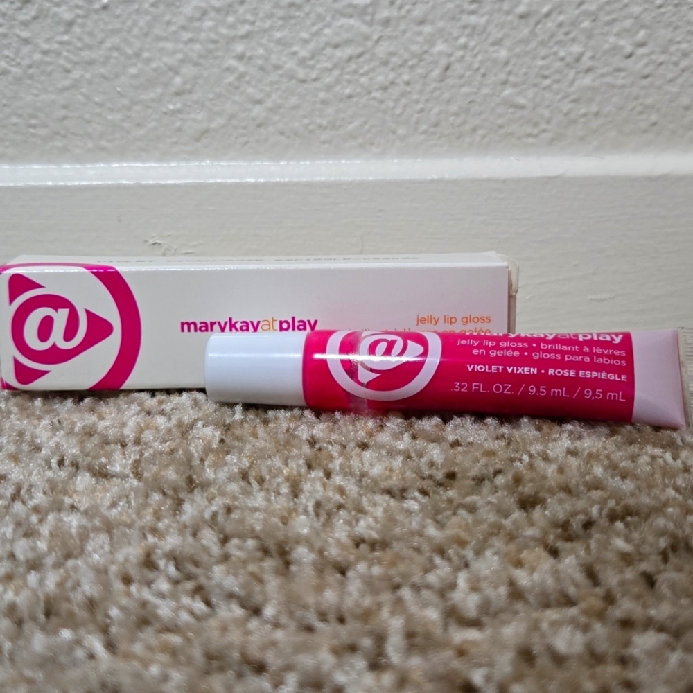 Mary Kay At Play Jelly Lip Gloss Violet Vixen 0.32 fl.oz.